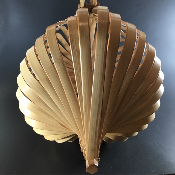 🔥🔥 Classic Vintage 🔥🔥Bamboo Collapsable Cage Purse - Picture 2 of 3